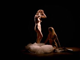 Patricia Niedermeier nude, Ana Abbott nude - Dois Casamentos (2014)