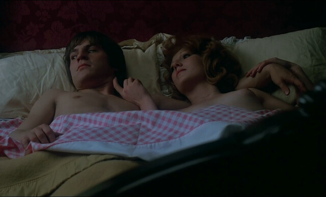 Joan Collins nude, Annie Ross nude - Alfie Darling (1975)