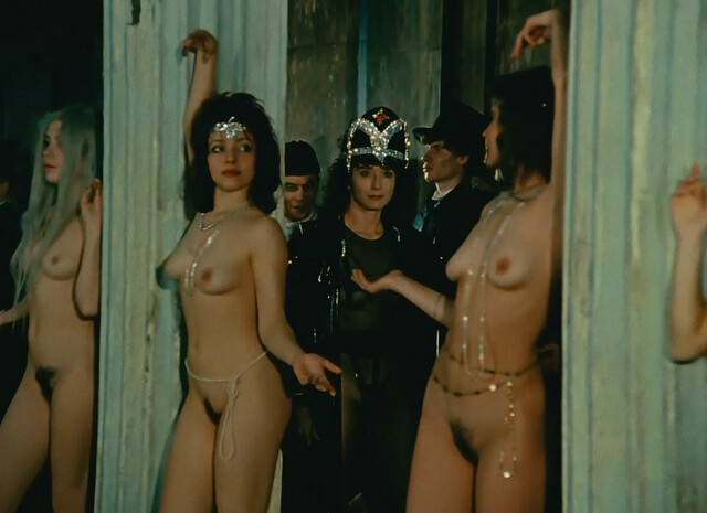 Anastasiya Vertinskaya nude, Tatiana Donskaya nude, Anzhelika Zareva Zacepilova nude - Master i Margarita (1994)