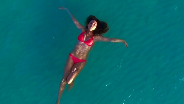 Kimberly Leemans nude - The Big Swim (2016)