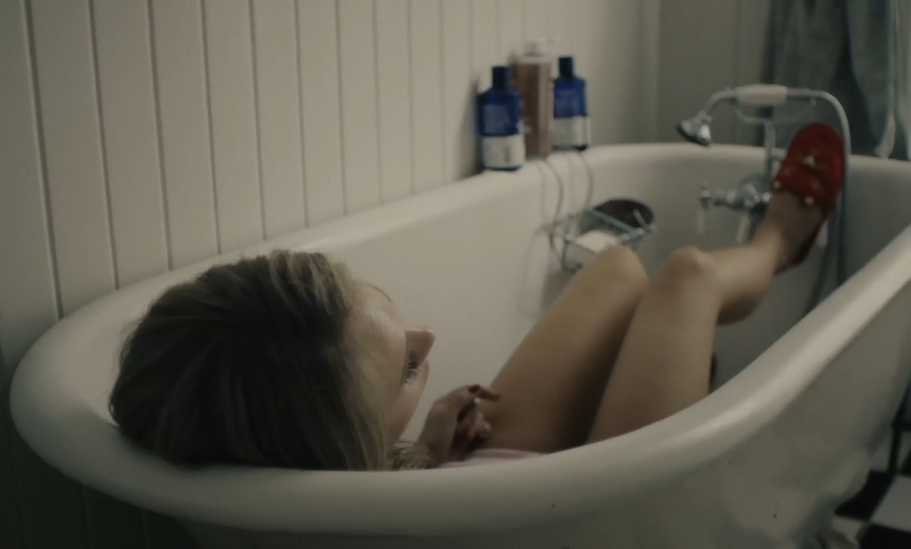 Nude Video Celebs Juno Temple Sexy Alexandra Daddario Sexy Lost Transmissions 2019