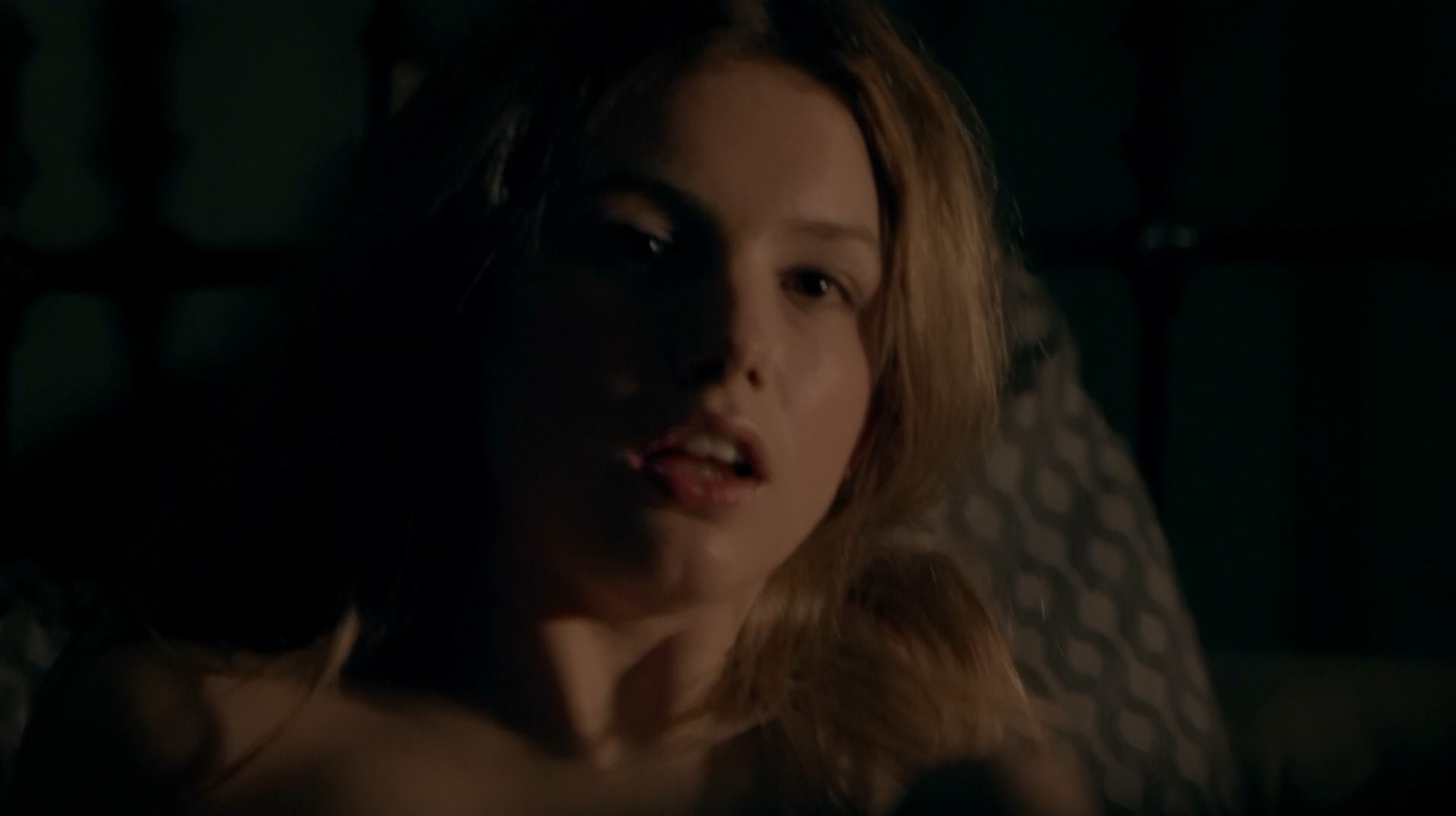 Hannah murray topless