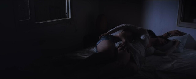 Naama Preis sexy, Alina Levy sexy - Myomano Shel Tzlam Hatonot (2016)