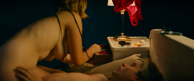 Luissa Cara Hansen sexy, Rieke Seja nude - Get Lucky (2019)