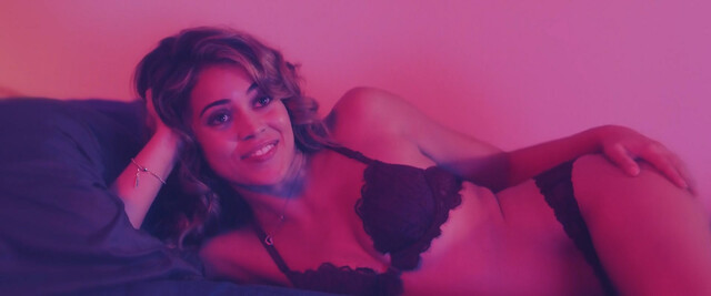 Angelique Rivera sexy - Eat Brains Love (2019)