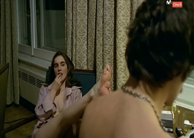 Maria Vico nude - Esposa y amante (1977)