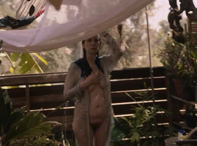 Amanda Plummer nude, Piper De Palma nude - Spiral Farm (2019)