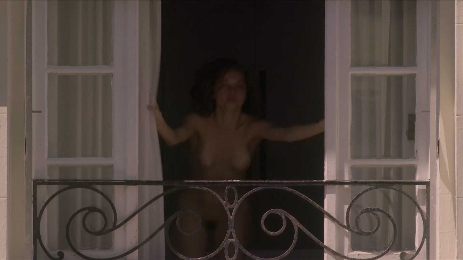Marina Provenzzano nude - Mormaco (2018)