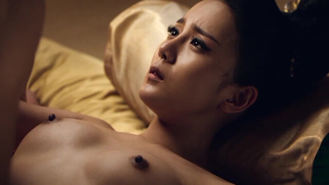 Kang Eun-bi nude - Lost flower (2015)