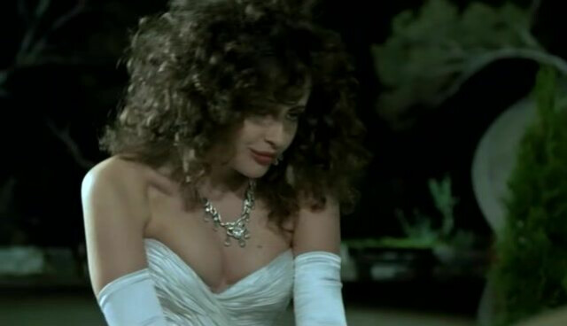Francesca Dellera sexy - Roba da ricchi (1987)