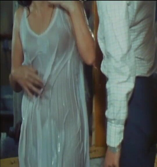Gina Lollobrigida sexy -  That Splendid November (1969)