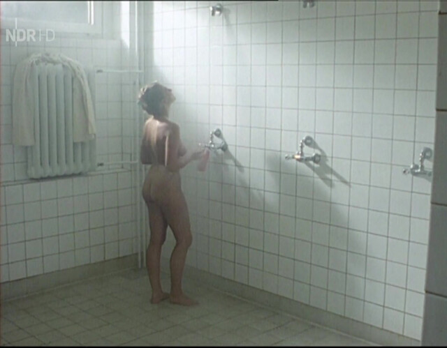 Nude Video Celebs Sophie Schutt Nude Tatort E363 1997