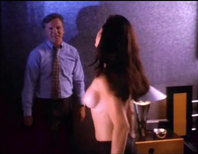 Kristin Minter nude - Flashfire (1994)