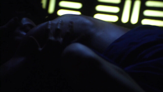 Julia Benson sexy - Stargate Universe s01e17 (2010)