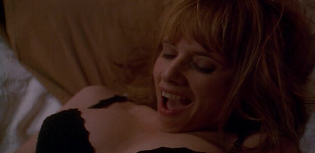 Elizabeth Perkins nude, Rosanna Arquette nude - I'm Losing You (1998)