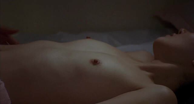 Eom Ji-won nude - Tale of Cinema (2005)