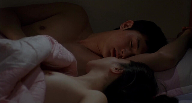 Eom Ji-won nude - Tale of Cinema (2005)