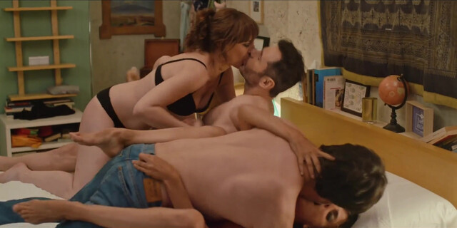 Macarena Gómez sexy, Lorena López sexy - Instant Love (2019)