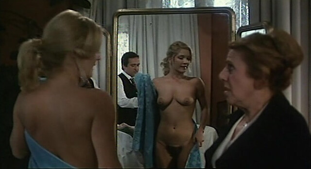 Maria Salerno nude - El erótico enmascarado (1980)