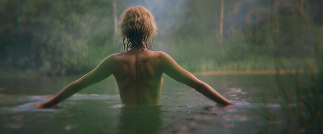 Aleksandra Kharitonova nude - Igra (2018)