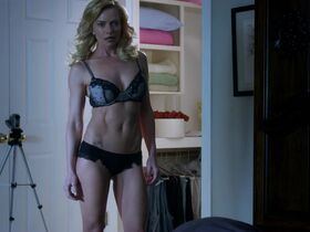 Jaime Pressly sexy - A Haunted House 2 (2014)