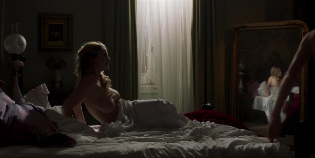 Julia Palha nude - Moral Order (2020)