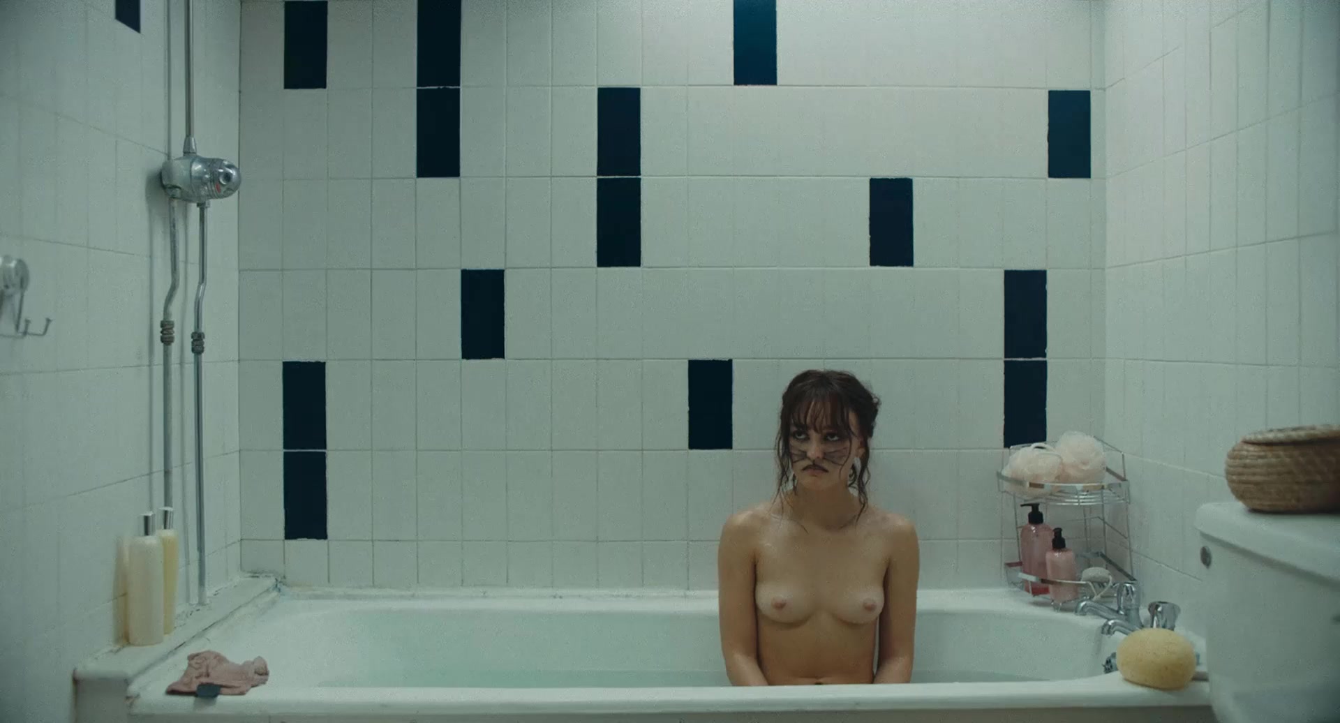 Nude Video Celebs Lily Rose Depp Nude Wolf 2021