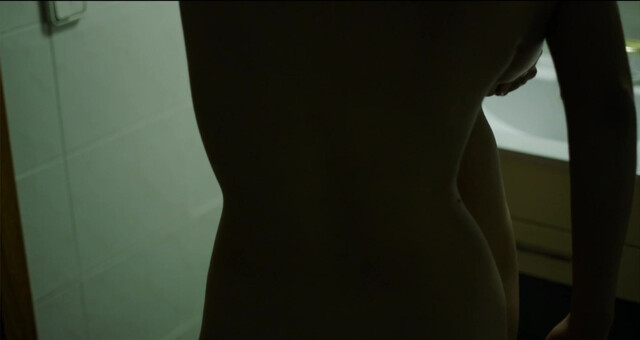 Laia Manzanares nude, Katrin Vankova nude - El viento es esto (2018)