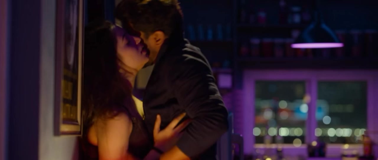 Nude video celebs Â» Krithi Shetty sexy - Shyam Singha Roy (2021)