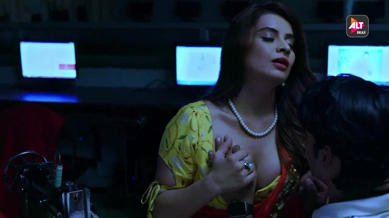 Naked Video Bhanushali - Nude video celebs Â» Neelam Bhanushali sexy, Piyali Munshi sexy, Aliya Singh  sexy - Gandii Baat s05e01 (2020)