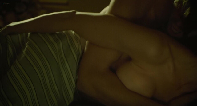 Agnieszka Grochowska nude, Samantha Ressler sexy - American Dream (2021)