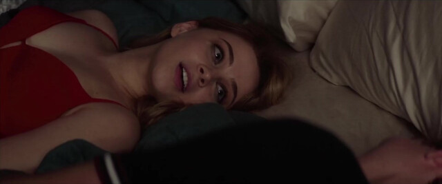 Josephine Langford sexy - After We Collided (2020)