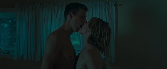 Mia Wasikowska nude, Vicky Krieps nude - Bergman Island (2021)
