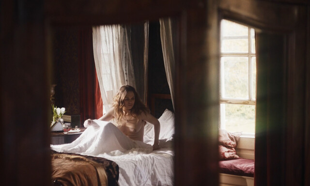 Odessa Young nude – Mothering Sunday (2021)