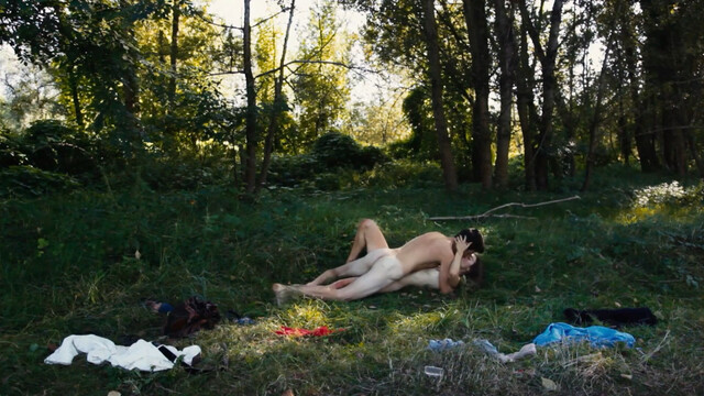 Fleir Wackett nude – Pluck (2015)