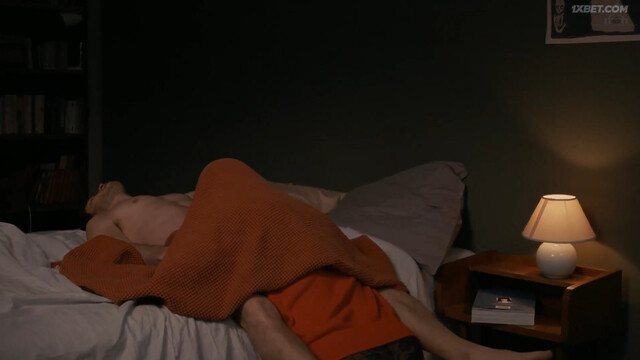 Laura Mueller nude – The Night Belongs to Lovers (La nuit aux amants) (2021)