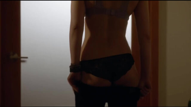 Kathleen Robertson sexy - Murder in the First s03e02,04 (2016)