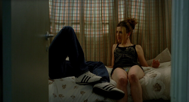 Sally Hawkins nude, Helen Coker sexy – All or Nothing (2002)