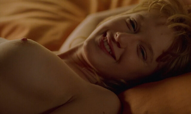 Ludivine Sagnier nude, Anna Levine sexy – Water Drops on Burning Rocks (Gouttes d'eau sur pierres brulantes) (2000)