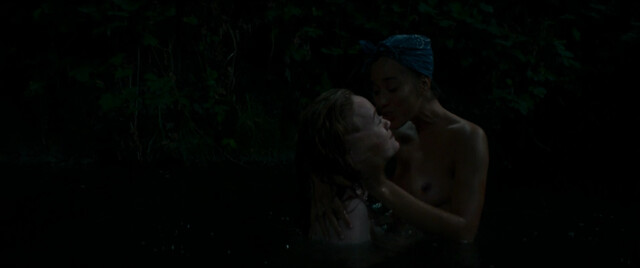 Jasmin Savoy Brown nude, Liv Hewson nude – Yellowjackets s01e06 (2021)