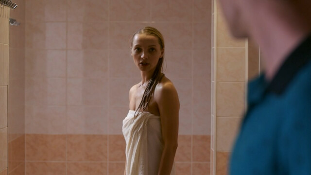 Ekaterina Vilkova sexy, Polina Povtar sexy – Mamy chempionov s01e01e08e10e11e16e18 (2019)