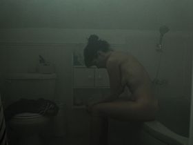Isabelle Fuhrman nude – The Novice (2021)