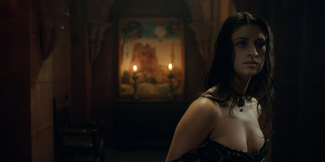 Freya Allan sexy, Agnes Born nude, Anya Chalotra sexy – The Witcher s02e01e03 (2021)