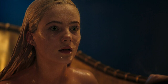 Freya Allan sexy, Agnes Born nude, Anya Chalotra sexy – The Witcher s02e01e03 (2021)