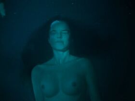Carolina Monte Rosa nude – Por que Voce nao Chora (2021)