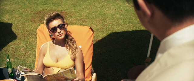 Natacha Lindinger sexy, Fatou N’Diaye nude – OSS 117 From Africa with Love (2021)