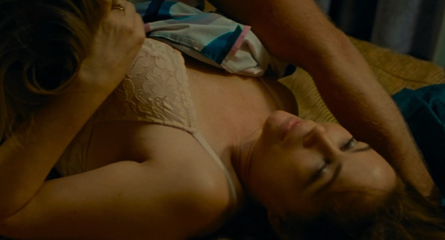 Emmanuelle Beart nude, Alix Coudray nude, Cassandre Chambraux nude, Marie Zabukovec nude – L'etreinte (2021)