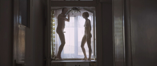 Daria Polasik-Bulka nude, Marta Scislowicz nude, Monika Janik nude, Joanna Niemirska nude – Land (Kraj) (2021)