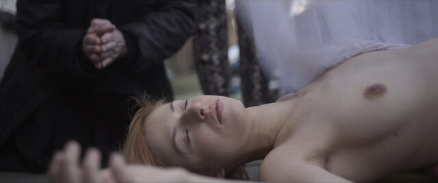 Daria Polasik-Bulka nude, Marta Scislowicz nude, Monika Janik nude, Joanna Niemirska nude – Land (Kraj) (2021)