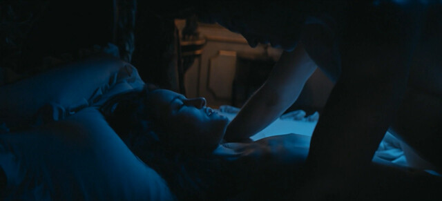 Dominique Devenport nude, Paula Kober sexy – Sisi s01e01-05 (2021)